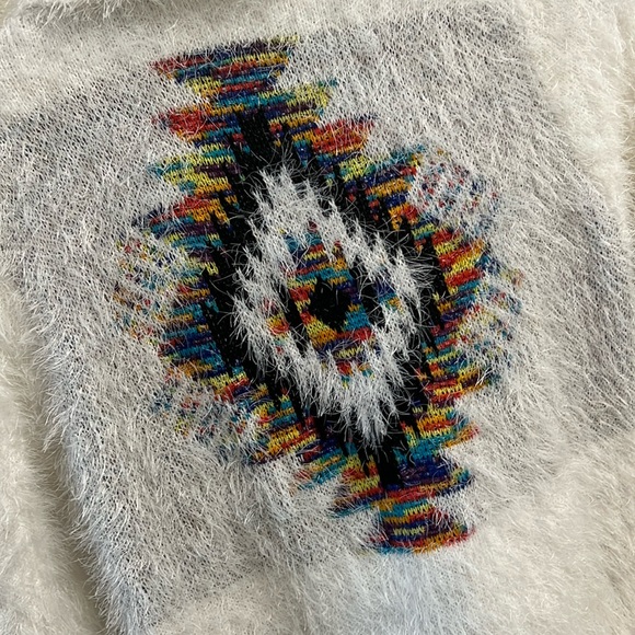 White tribal cardigan - Picture 1 of 6